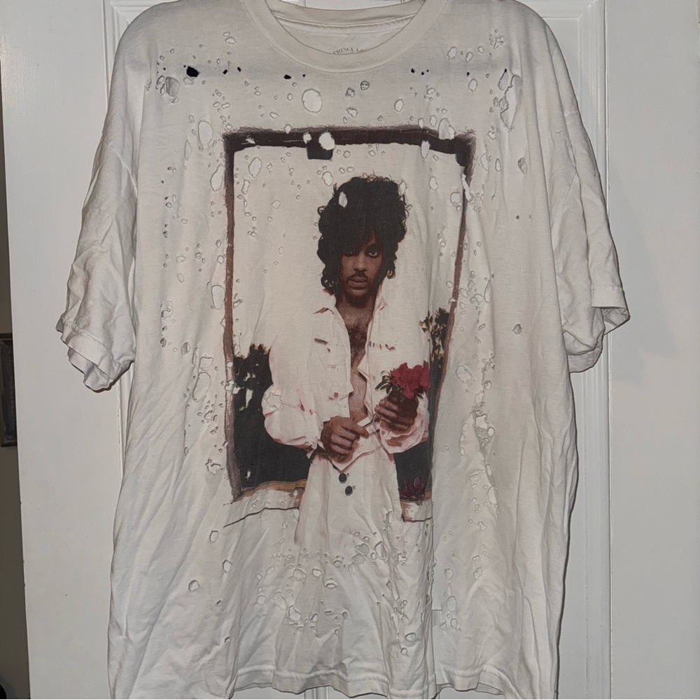 Urban Outfitters White Graphic Short Sleeve Tee with Prince